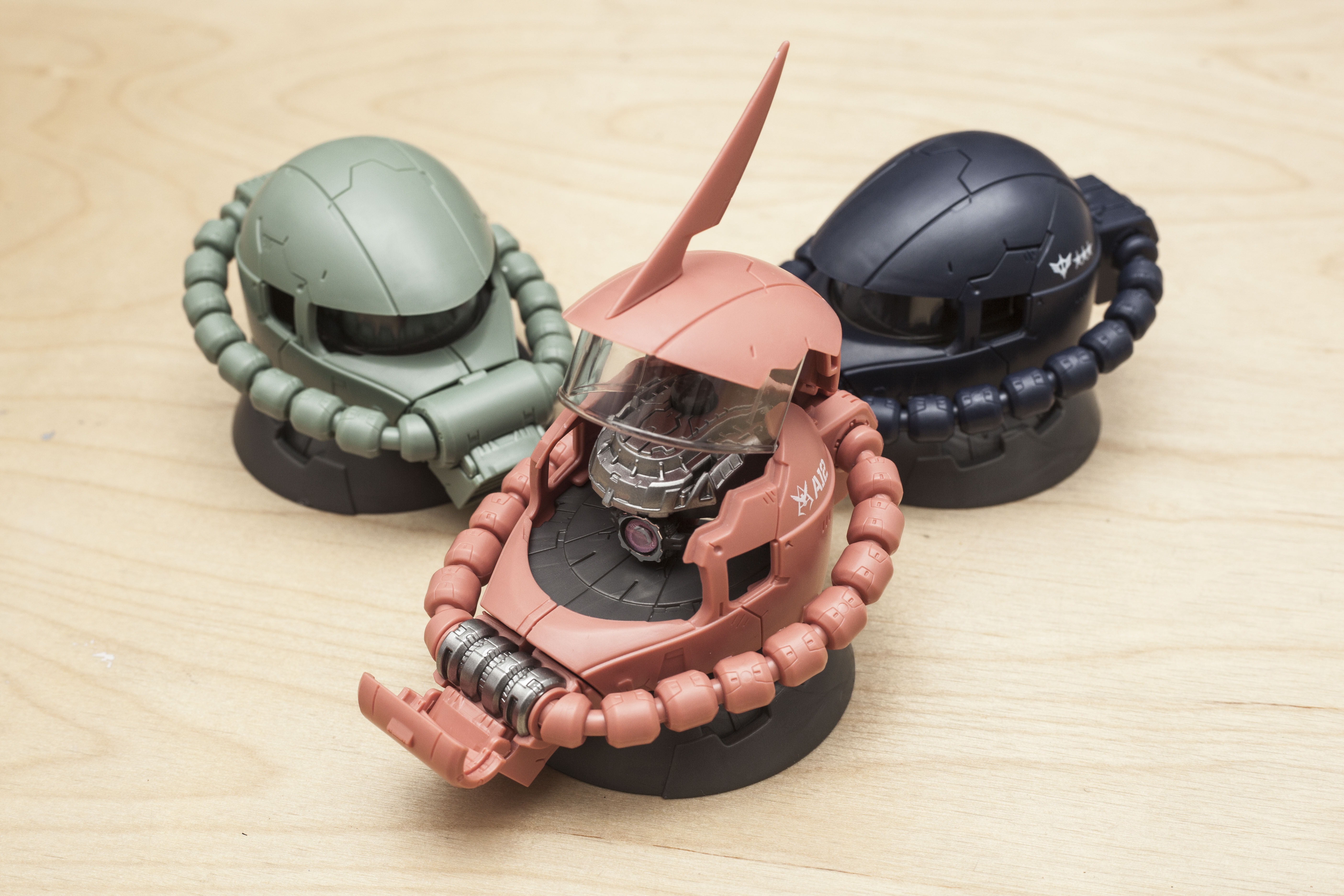 zaku_head013